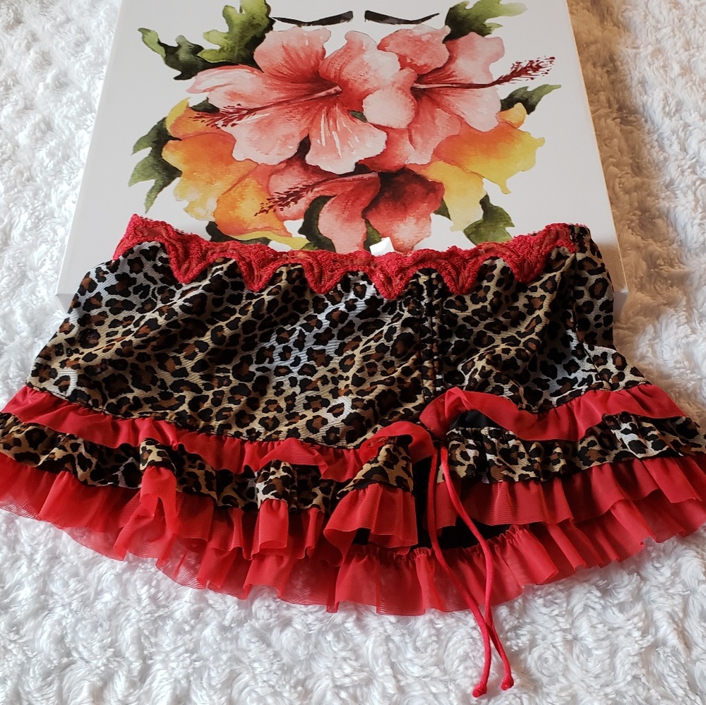 🧚‍3/$25)Red Jezebel's Animal print lingerie skirt